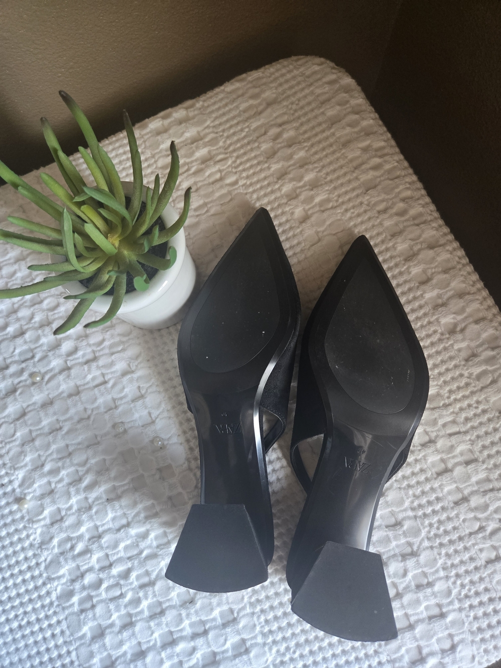 Zara Black Pointed Slingback Block Heel Pumps - Picture 4 of 5